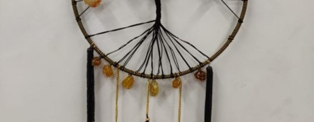 METAL AND THREAD DREAM CATCHERS2